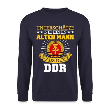 Ostdeutschland Osten Ossi DDR Heimat Ostblock - Unisex Pullover - Navy - Vorne - Alina (178cm) & Michal (187cm)