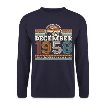 Né en décembre 1958 cadeau de 64e anniversaire - Sweat-shirt Unisexe - marine - Devant - Alina (178cm) & Michal (187cm)