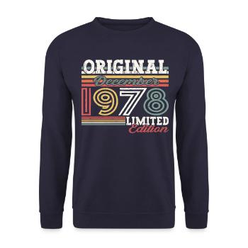 Décembre Né en 1978 Cadeau du 44e anniversaire - Sweat-shirt Unisexe - marine - Devant - Alina (178cm) & Michal (187cm)