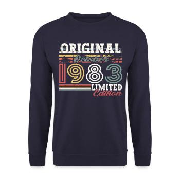 Original Octobre 1983 39th Birthday Gift Cool - Sweat-shirt Unisexe - marine - Devant - Alina (178cm) & Michal (187cm)