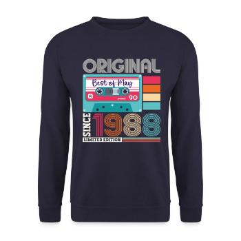35 Birthday Man Woman Cassette Mai 1988 - Sweat-shirt Unisexe - marine - Devant - Alina (178cm) & Michal (187cm)