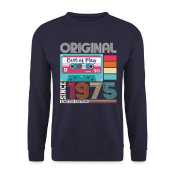 48 Birthday Man Woman Cassette Mai 1975 - Sweat-shirt Unisexe - marine - Devant - Alina (178cm) & Michal (187cm)
