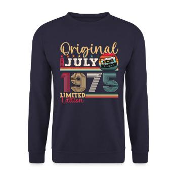 48. Geburtstag Mann Juli Jahrgang 1975 Kassette - Unisex Pullover - Navy - Vorne - Alina (178cm) & Michal (187cm)