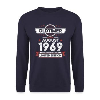 Oldtimer August 1969 Jahrgang 1969 55. Geburtstag - Unisex Pullover - Navy - Vorne - Alina (178cm) & Michal (187cm)