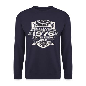 Février né 1976 47ème anniversaire cadeau homme - Sweat-shirt Unisexe - marine - Devant - Alina (178cm) & Michal (187cm)