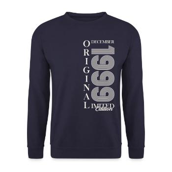 24th Birthday Original December Vintage 1999 - Unisex Sweatshirt - navy - Front - Alina (178cm) & Michal (187cm)