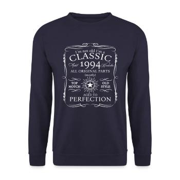 Klassiker November 1994 28. Geburtstag Geschenk - Unisex Pullover - Navy - Vorne - Alina (178cm) & Michal (187cm)