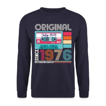 Original July 1976 46th Birthday Gift Men - Unisex Sweatshirt - navy - Front - Alina (178cm) & Michal (187cm)