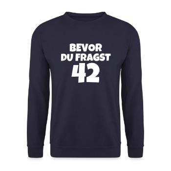 BEVOR DU FRAGST 42 - Unisex Pullover - Navy - Vorne - Alina (178cm) & Michal (187cm)