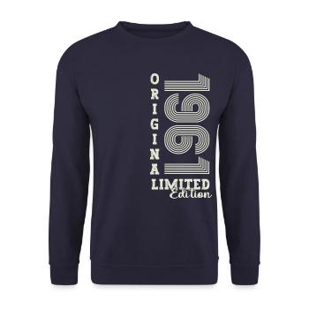 Original vintage 1961 61st birthday gift - Unisex Sweatshirt - navy - Front - Alina (178cm) & Michal (187cm)