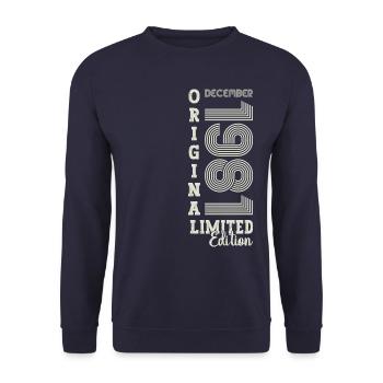Original December 1981 41st birthday gift - Unisex Sweatshirt - navy - Front - Alina (178cm) & Michal (187cm)