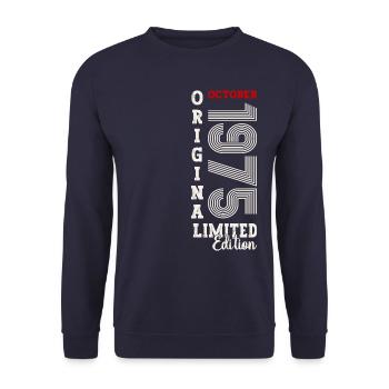 50. Geburtstag Vintage Oktober 1975 Geschenkidee - Unisex Pullover - Navy - Vorne - Alina (178cm) & Michal (187cm)