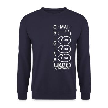 Anniversaire 1999 Mai 1999 Millésime 1999 Légende 99 - Sweat-shirt Unisexe - marine - Devant - Alina (178cm) & Michal (187cm)