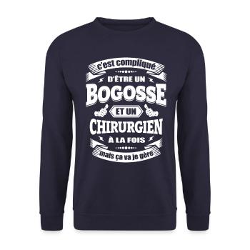 ÉLU MEILLEUR CHIRURGIEN DE L'ANNÉE - Sweat-shirt Unisexe - marine - Devant - Alina (178cm) & Michal (187cm)