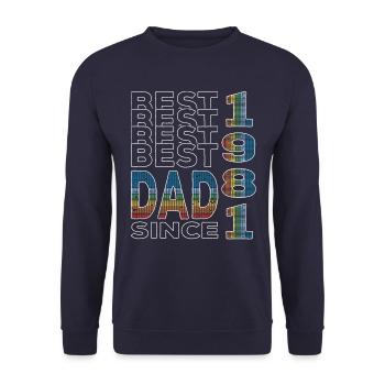 Bester Papa der Welt seit 1981 Vatertag - Unisex Pullover - Navy - Vorne - Alina (178cm) & Michal (187cm)