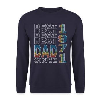 Bester Papa der Welt seit 1971 Vatertag Geburtstag - Unisex Pullover - Navy - Vorne - Alina (178cm) & Michal (187cm)
