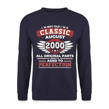 Vintage 2000 Classic Cadeau d’anniversaire Août - Sweat-shirt Unisexe - marine - Devant - Alina (178cm) & Michal (187cm)