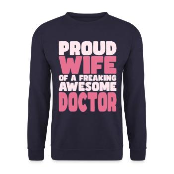Proud Wife of A Damn Good Doctor - Unisex Sweatshirt - navy - Front - Alina (178cm) & Michal (187cm)