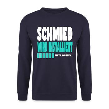 Schmied wird installiert - Unisex Pullover - Navy - Vorne - Alina (178cm) & Michal (187cm)