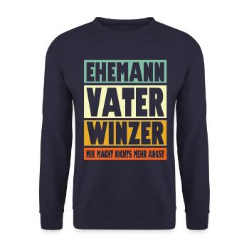 Winzer Vater Ehemann Held - Unisex Pullover - Navy - Vorne - Alina (178cm) & Michal (187cm)