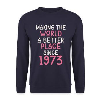 Making the World a better place since 1973 - Unisex Pullover - Navy - Vorne - Alina (178cm) & Michal (187cm)