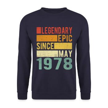 Anniversaire Mai 1978 Épopée légendaire - Sweat-shirt Unisexe - marine - Devant - Alina (178cm) & Michal (187cm)