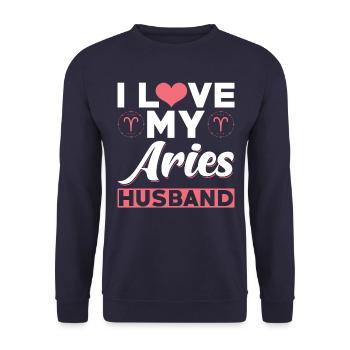 Ich Liebe meinen Widder Ehemann - Unisex Pullover - Navy - Vorne - Alina (178cm) & Michal (187cm)