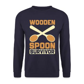 Wooden Spoon Survivor Lustig Retro Design - Unisex Pullover - Navy - Vorne - Alina (178cm) & Michal (187cm)