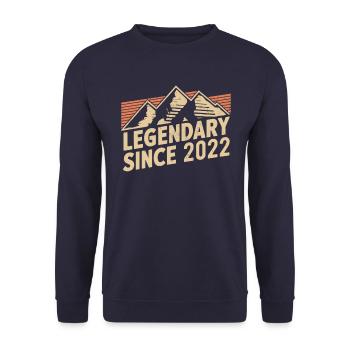 Légendaire depuis 2022 Anniversaire - Sweat-shirt Unisexe - marine - Devant - Alina (178cm) & Michal (187cm)
