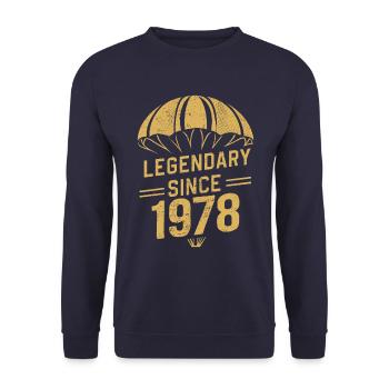 Legendary Since 1978 - Skydiver Birthday Vintage - Unisex Sweatshirt - navy - Front - Alina (178cm) & Michal (187cm)