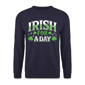 Irlandais d’un jour - Shamrock - Irlande - Sweat-shirt Unisexe - marine - Devant - Alina (178cm) & Michal (187cm)
