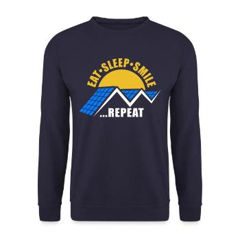 Eat Sleep Smile Repeat - Photovoltaik Spruch - Unisex Pullover - Navy - Vorne - Alina (178cm) & Michal (187cm)
