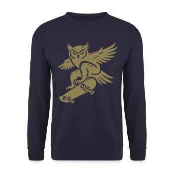 Snowy Owl Skateboard Silhouette Minimalist - Unisex Sweatshirt - navy - Front - Alina (178cm) & Michal (187cm)
