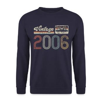Limited Edition Vintage 2006 Geburtstag Geschenk - Unisex Pullover - Navy - Vorne - Alina (178cm) & Michal (187cm)