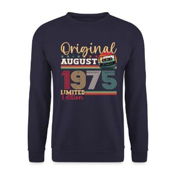 48th Birthday Man August Vintage 1975 Cassette - Unisex Sweatshirt - navy - Front - Alina (178cm) & Michal (187cm)
