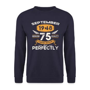 Millésime Septembre 1948 75ème Anniversaire Millésime - Sweat-shirt Unisexe - marine - Devant - Alina (178cm) & Michal (187cm)