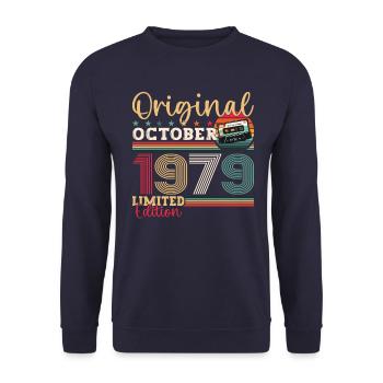 44th Birthday October Vintage 1979 Cassette - Unisex Sweatshirt - navy - Front - Alina (178cm) & Michal (187cm)