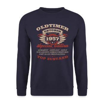 66. Geburtstag Oldtimer Oktober Jahrgang 1957 - Unisex Pullover - Navy - Vorne - Alina (178cm) & Michal (187cm)
