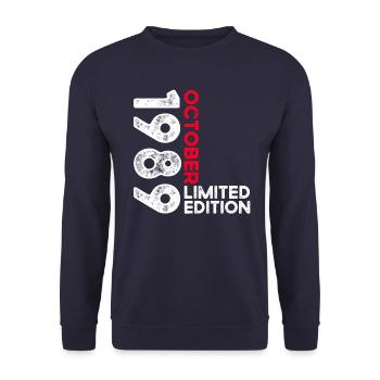 34ème anniversaire mari Original Octobre Millésime 1989 - Sweat-shirt Unisexe - marine - Devant - Alina (178cm) & Michal (187cm)