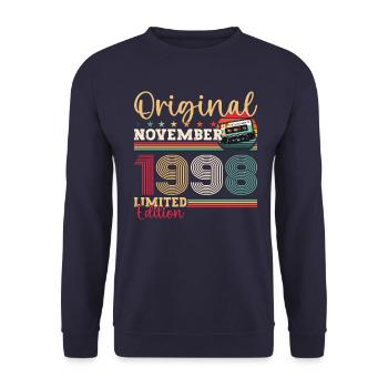 25. Geburtstag November Jahrgang 1998 Kassette - Unisex Pullover - Navy - Vorne - Alina (178cm) & Michal (187cm)