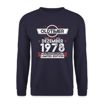 45th Birthday Classic Car December Vintage 1978 - Unisex Sweatshirt - navy - Front - Alina (178cm) & Michal (187cm)