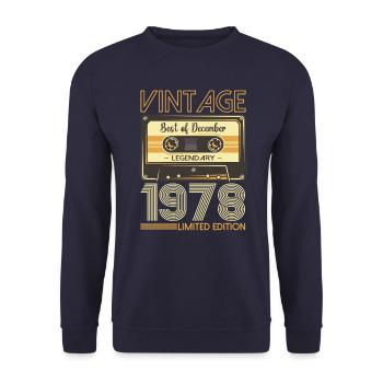 45e anniversaire Cassette décembre Vintage 1978 - Sweat-shirt Unisexe - marine - Devant - Alina (178cm) & Michal (187cm)