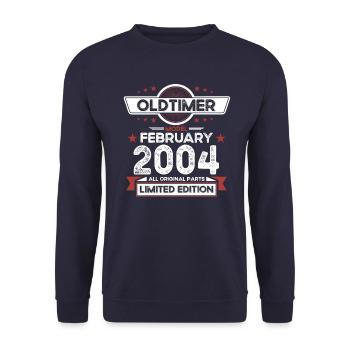20. Geburtstag Oldtimer Februar Jahrgang 2004 - Unisex Pullover - Navy - Vorne - Alina (178cm) & Michal (187cm)