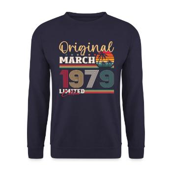 45th Birthday Husband March Vintage 1979 - Unisex Sweatshirt - navy - Front - Alina (178cm) & Michal (187cm)