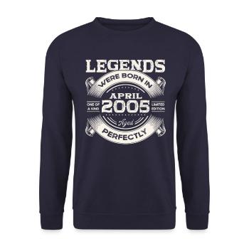 19th Birthday Gift Husband Legendary Since 2005 - Unisex Sweatshirt - navy - Front - Alina (178cm) & Michal (187cm)