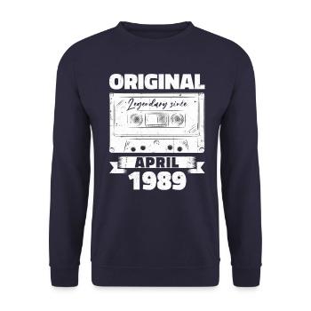 35e anniversaire mari avril Vintage 1989 Cassette - Sweat-shirt Unisexe - marine - Devant - Alina (178cm) & Michal (187cm)