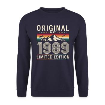 35th Birthday Husband Original May Vintage 1989 - Unisex Sweatshirt - navy - Front - Alina (178cm) & Michal (187cm)