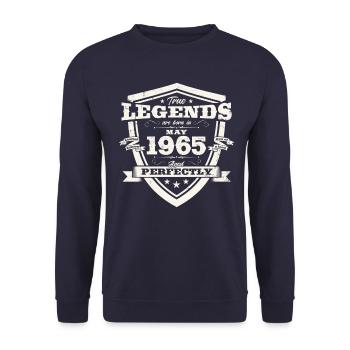 Légendes Mai 1965 Millésime 1965 Anniversaire 1965 - Sweat-shirt Unisexe - marine - Devant - Alina (178cm) & Michal (187cm)