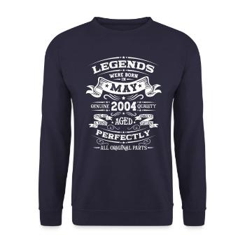 Legendary May 2004 Vintage 2004 Birthday 2004 - Unisex Sweatshirt - navy - Front - Alina (178cm) & Michal (187cm)