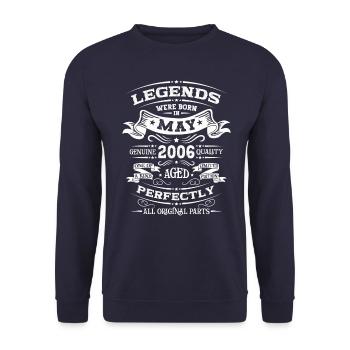 Legendary May 2006 Vintage 2006 Birthday 2006 - Unisex Sweatshirt - navy - Front - Alina (178cm) & Michal (187cm)
